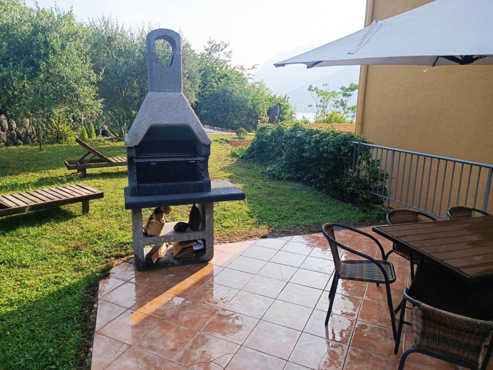 Villa Risan Apartments Dış mekan fotoğraf