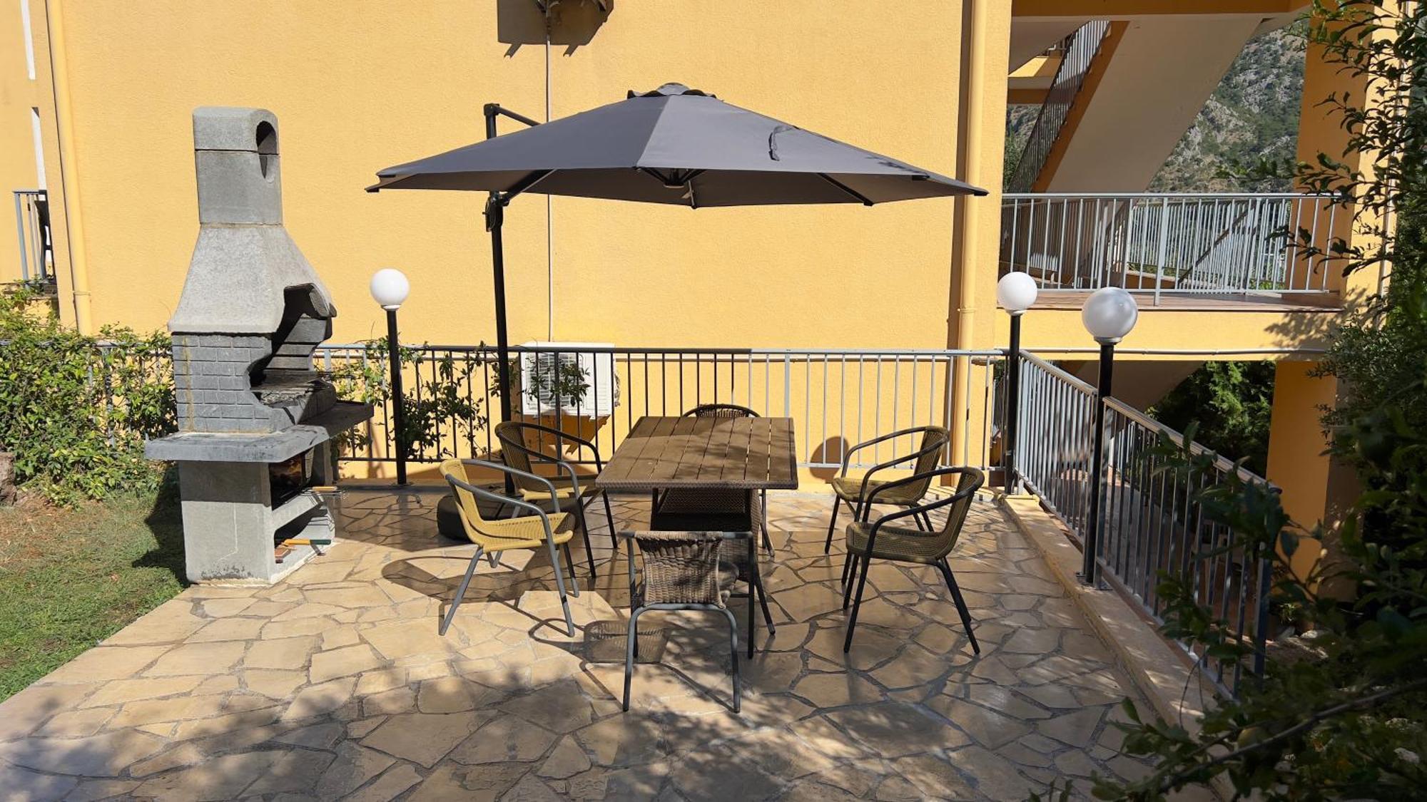 Villa Risan Apartments Dış mekan fotoğraf